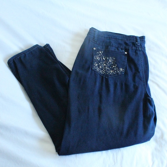Earl Jean Jeans - Picture 1 of 8